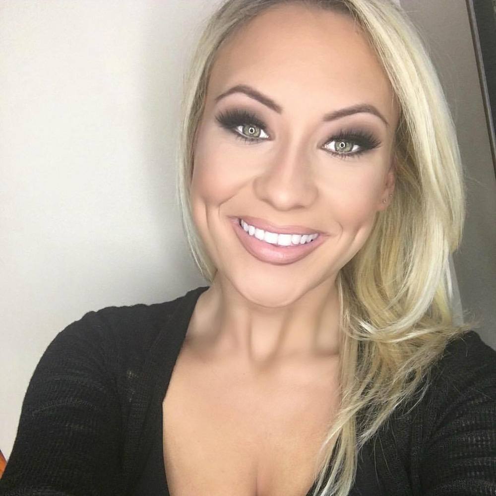 Meet your Posher, Alaina